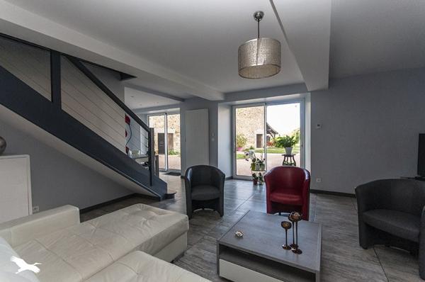Maison à vendre |  Piégut-Pluviers |  5 pièces | 100 m²