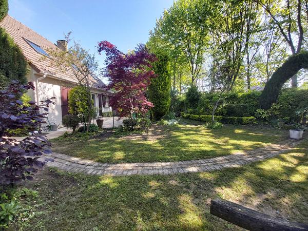 MONTIGNY LE BRETONNEUX - PLAN DE L'EGLISE