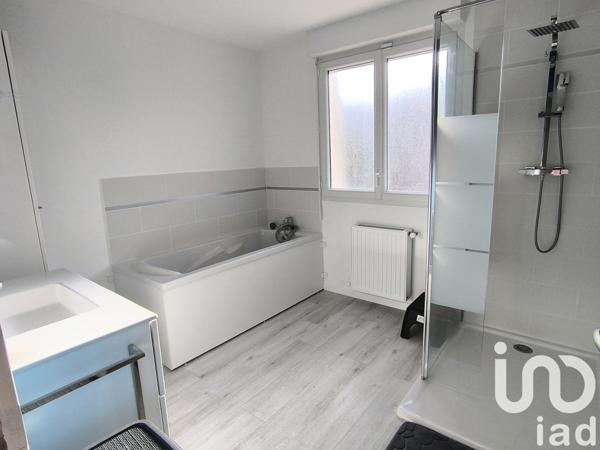 Maison à vendre 6 pièces 124 m² Aigrefeuille-sur-Maine