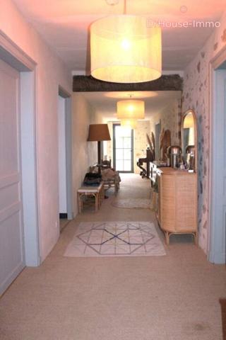 Maison à vendre 9 pièces de 311 m²