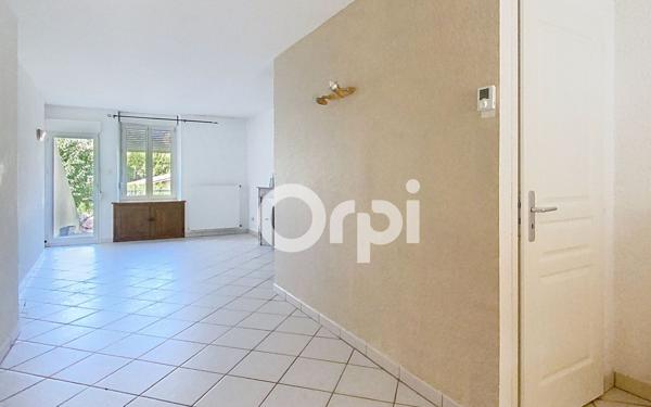 Appartement à louer    2 pièces •  Neufchâteau