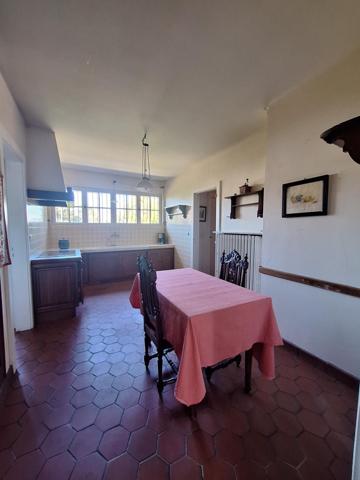 Maison individuelle 120 m²  en impasse. Jardin clos et forêt à deux pas.