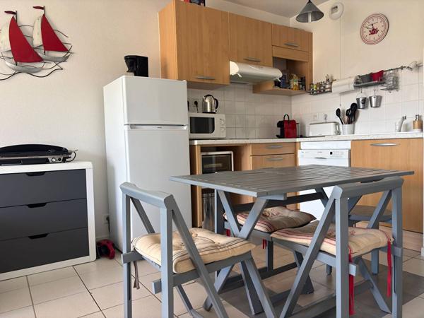 APPARTEMENT à VAUX SUR MER