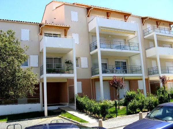 APPARTEMENT à VAUX SUR MER