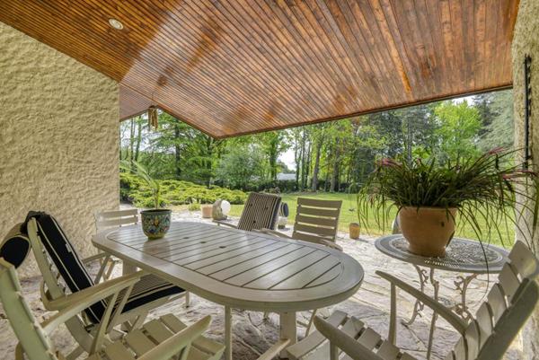 Maison Sautron 8 pièce(s) 260 m2  au coeur d'un parc arboré