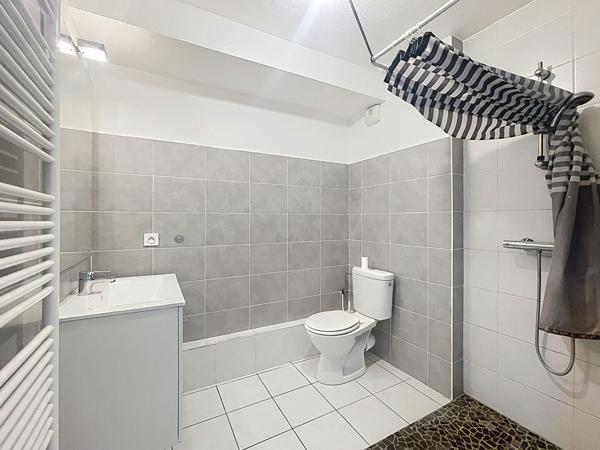 A vendre appartement 1 pièce(s) 20m² - STRASBOURG (67200) Strasbourg A vendre appartement 1 pièce(s) 20m² - STRASBOURG (67200) Strasbourg