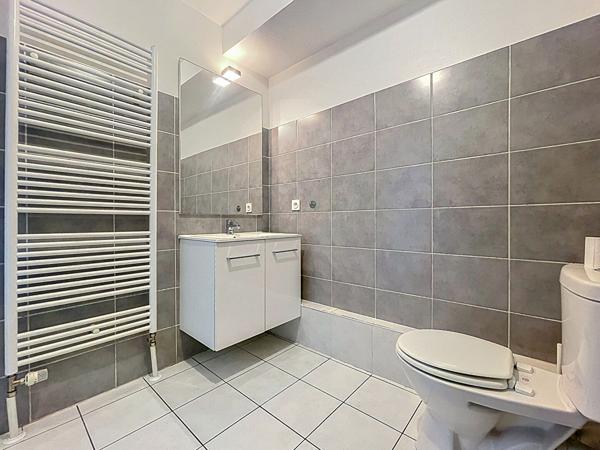 A vendre appartement 1 pièce(s) 20m² - STRASBOURG (67200) Strasbourg A vendre appartement 1 pièce(s) 20m² - STRASBOURG (67200) Strasbourg