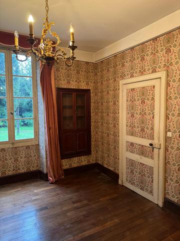 Maison de maître à fort potentiel !