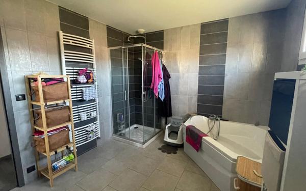 Maison à vendre    4 pièces •  Anould