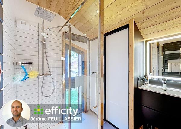 Appartement
         4 pièces
        - 85 m² Exclusivité 529 000 € *