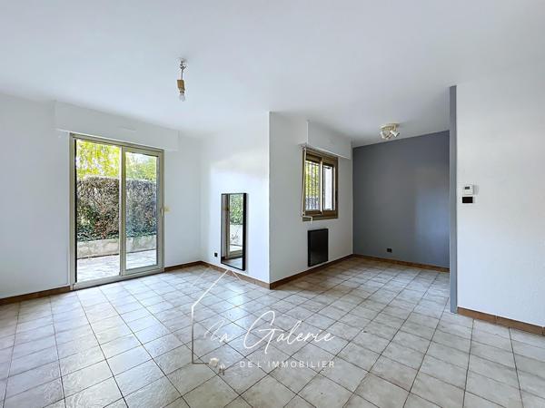 STUDIO AVEC TERRASSE DE 33M2 GRENOBLE