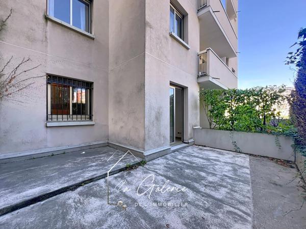 STUDIO AVEC TERRASSE DE 33M2 GRENOBLE