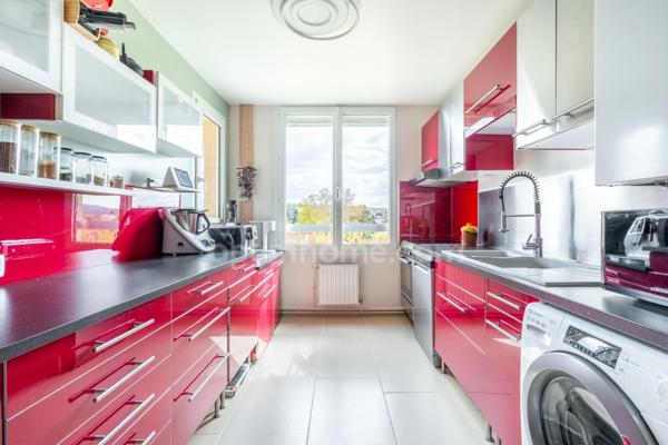 NEUVILLE SUR SAONE (69) -DUPLEX 123 m², 4 chambres, Dernier étage avec asc, Vue dégagée, DPE C