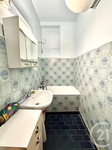 Appartement F3 à vendre  3 pièces - 63,64 m2 PARIS - 75004