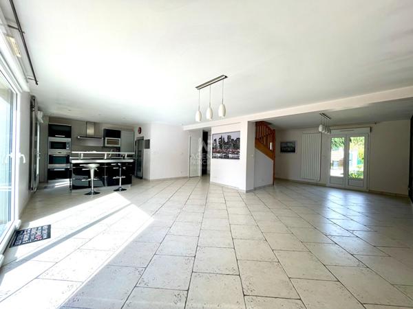 Maison Eragny 6 pièce(s) 166 m2 €549 000 - Référence 7161