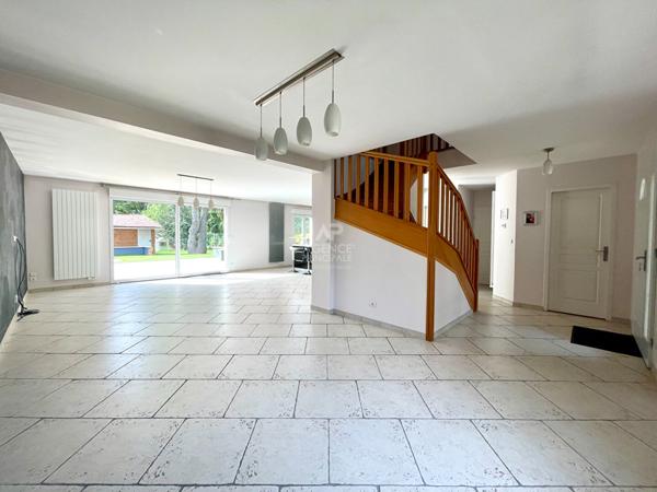 Maison Eragny 6 pièce(s) 166 m2 €549 000 - Référence 7161