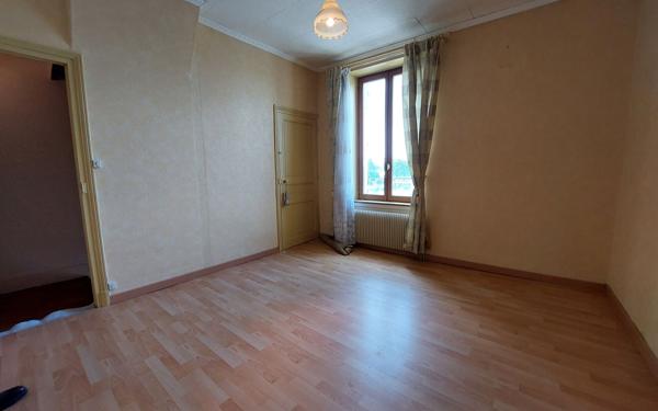 Maison à vendre    4 pièces •  Noyers-sur-Cher