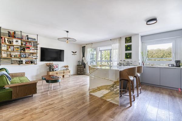 Quatre pièces avec loggia