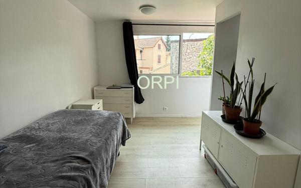 Appartement à vendre    4 pièces • 54,71 m2 Vitry-sur-Seine