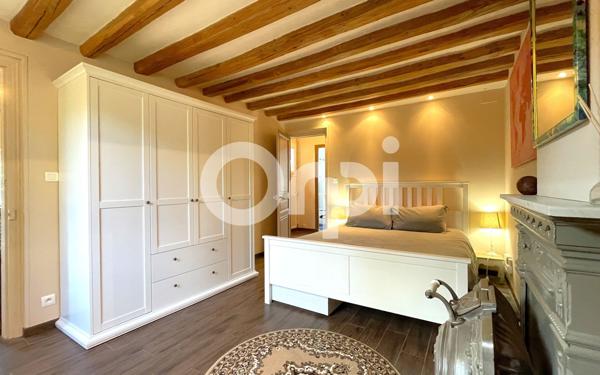 Maison à vendre    6 pièces •  Marcilly-la-Campagne