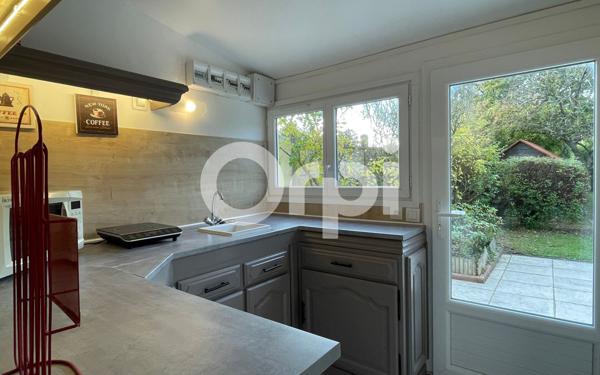 Maison à vendre    6 pièces •  Marcilly-la-Campagne