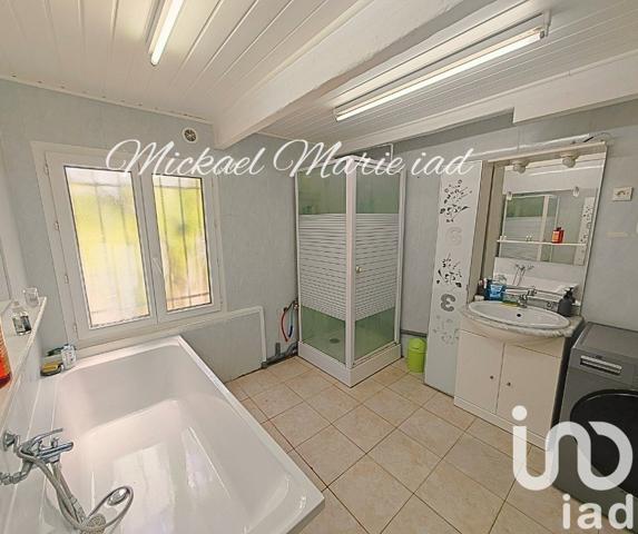 Maison 7 pièces de 188 m² à Magalas (34480)