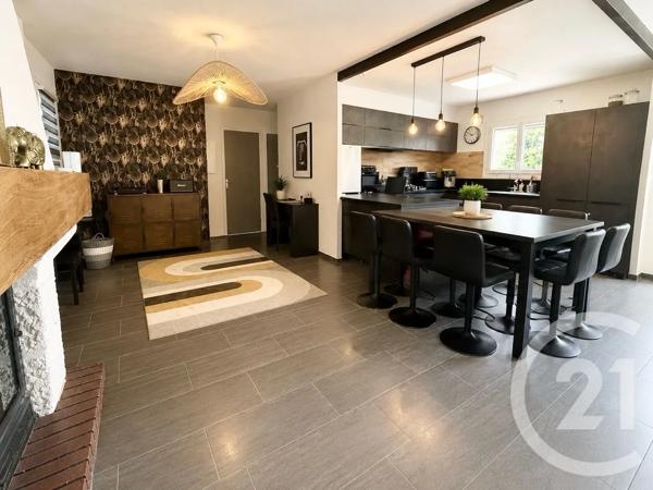 Maison à vendre  5 pièces - 117,40 m 2   AIMARGUES  - 30