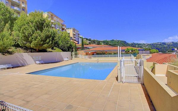 Appartement à vendre    5 pièces • 138,20 m2 Nice