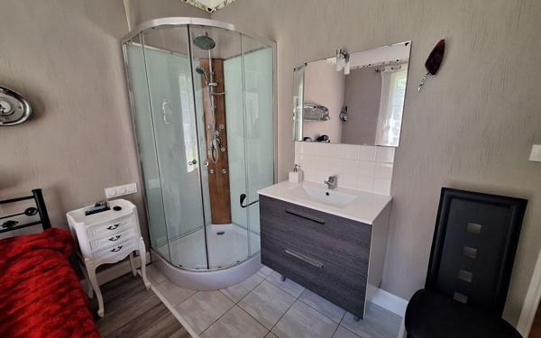 Maison à vendre    6 pièces • 203,84 m2 Étaules