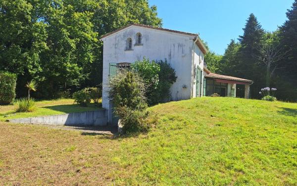 Maison à vendre    6 pièces • 203,84 m2 Étaules
