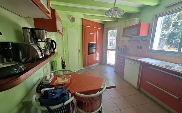 Maison à vendre    6 pièces • 203,84 m2 Étaules