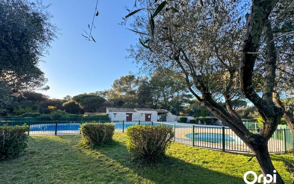 Maison à vendre    2 pièces • 32,39 m2 Gassin