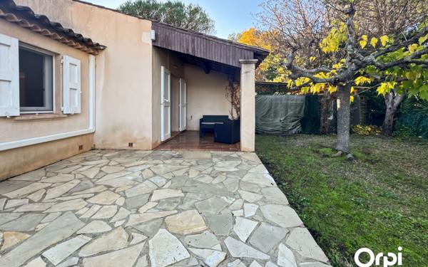 Maison à vendre    2 pièces • 32,39 m2 Gassin