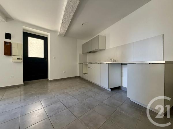 Maison à vendre  3 pièces - 66,31 m 2   VIAS  - 34