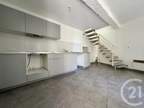 Maison à vendre  3 pièces - 66,31 m 2   VIAS  - 34