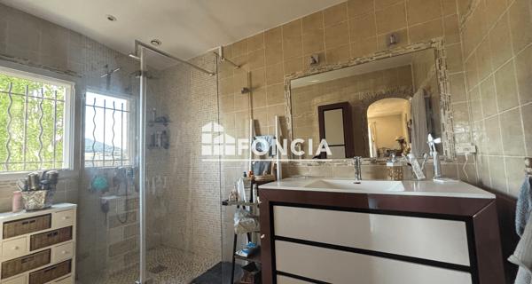À vendre Maison 8 pièces 150 m² - Thoard 04380