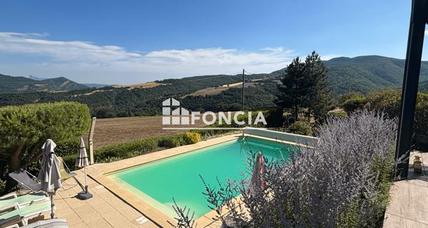 À vendre Maison 8 pièces 150 m² - Thoard 04380