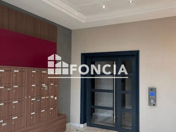 Appartement 3 pièces T3 F3 56.19 m² à Antony 92160 à vendre