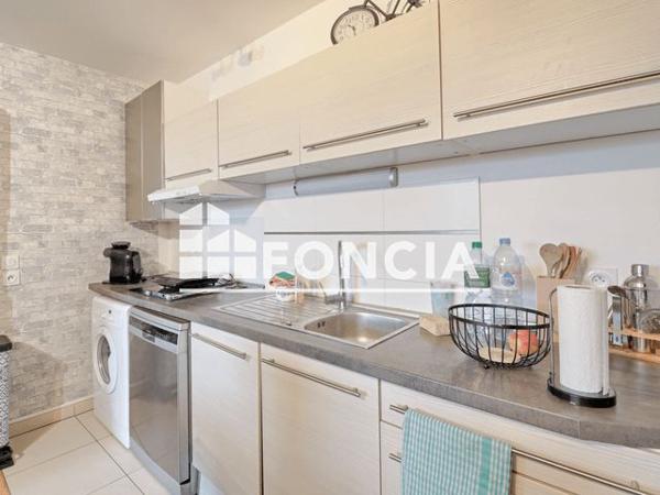 Appartement 3 pièces T3 F3 56.19 m² à Antony 92160 à vendre