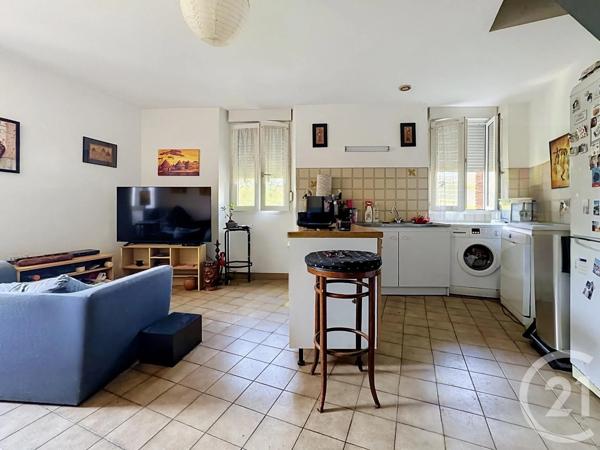 Appartement à vendre  4 pièces - 64,84 m 2   PAMIERS  - 09