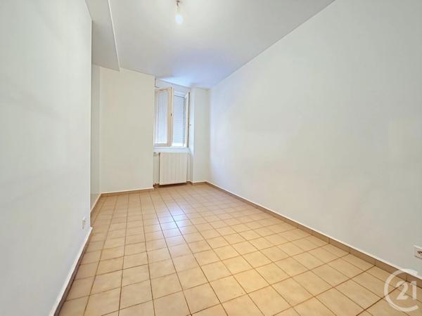 Appartement à vendre  4 pièces - 64,84 m 2   PAMIERS  - 09