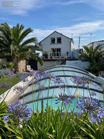 Maison à vendre à Trégastel dans les Côtes-d'Armor (22730), ref : 420   
Centre-ville