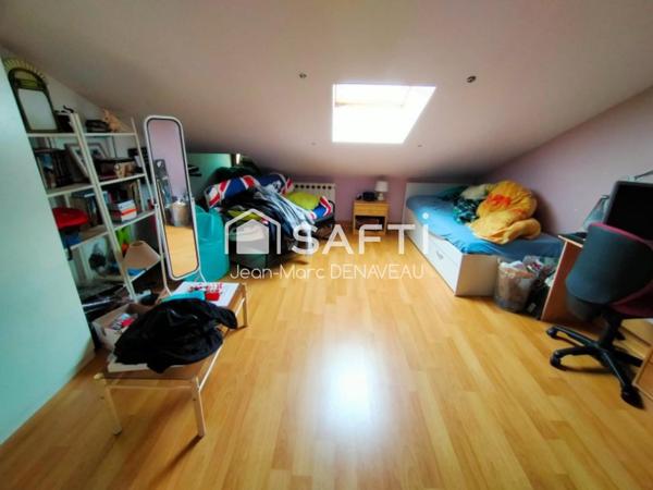 ensemble  avec habitation et ancien commerce