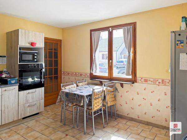 Maison Sable Sur Sarthe 7 pièce(s) 124 m2