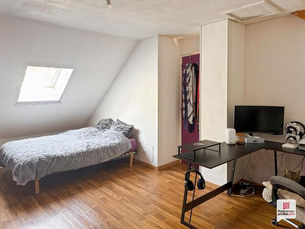 Maison Sable Sur Sarthe 7 pièce(s) 124 m2