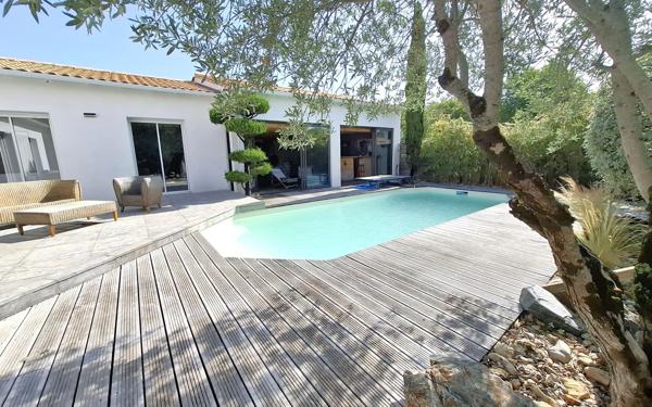 Maison à vendre    5 pièces •  Médis