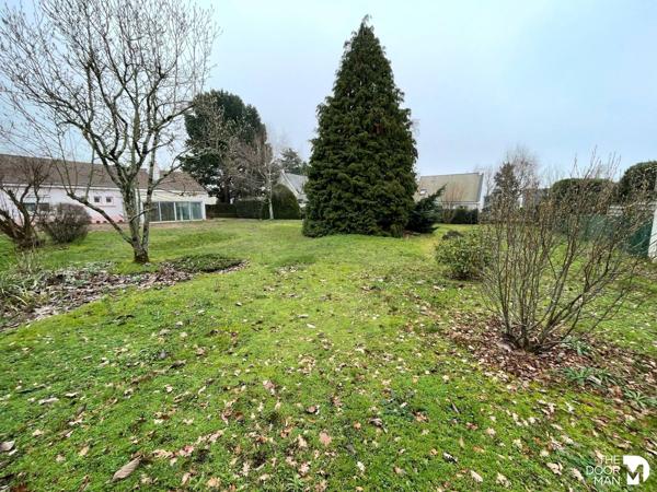Terrain - Vendu - 1 020 m² - SAINTE-LUCE-SUR-LOIRE | The Door Man