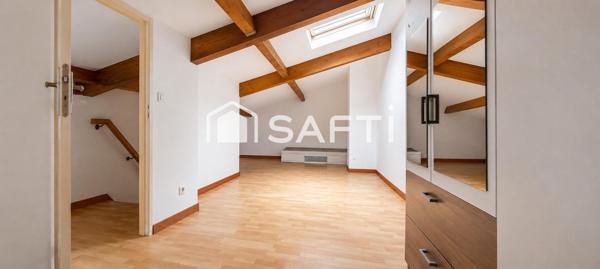 Maison de village, env. 125m2, 5p., 3 ch., garage
