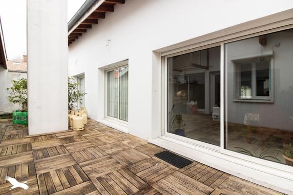 Appartement à vendre |  Dax |  5 pièces | 205,9 m²