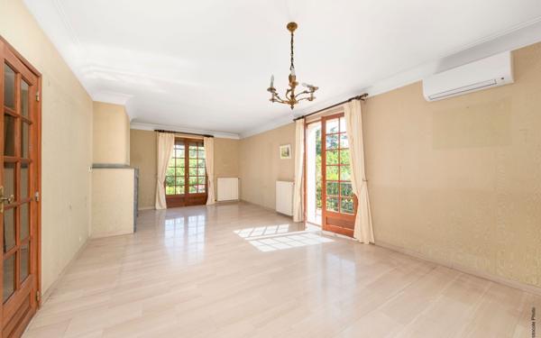 Maison à vendre    5 pièces • 189 m2 L'Union